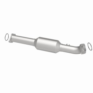 Toyota Tacoma Catalytic Converter - Magnaflow - Direct Fit - `12-`15 Toyota Tacoma Catalytic Converter - Magnaflow - Direct Fit - `12-`15