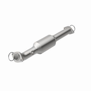 Toyota Tacoma Catalytic Converter - Magnaflow - Direct Fit - `12-`15 Toyota Tacoma Catalytic Converter - Magnaflow - Direct Fit - `12-`15