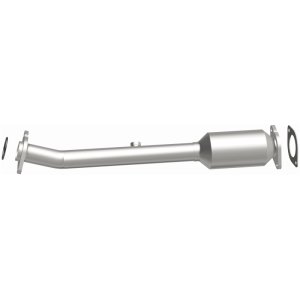 Nissan Xterra Catalytic Converter - Magnaflow - California Grade CARB Compliant Direct-Fit - `07-`15