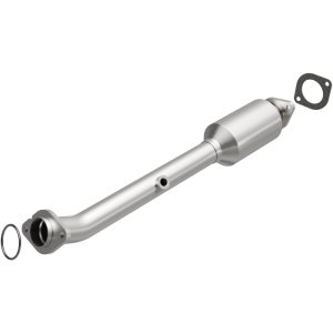 Nissan Frontier Catalytic Converter - Magnaflow - Direct Fit, CARB Compliant - `07-`19
