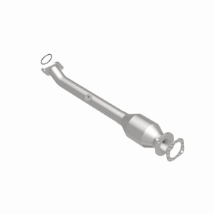 Nissan Frontier Catalytic Converter - Magnaflow - Direct Fit, CARB Compliant - `07-`19