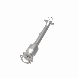 Nissan Xterra Catalytic Converter - Magnaflow - Direct Fit, CARB Compliant - `07-`15