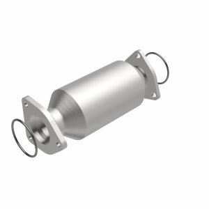 Honda Pilot Catalytic Converter - Direct Fit - Magnaflow - California Grade CARB Compliant - `05-`08
