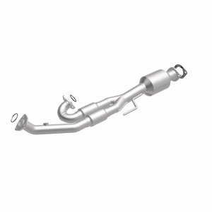 Nissan Quest Catalytic Converter - Magnaflow - California Grade CARB Compliant Direct-Fit - `05-`09