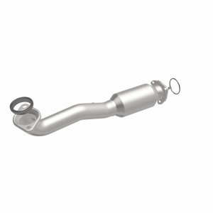 Honda CR-V Catalytic Converter - Magnaflow - California Grade CARB Compliant Direct-Fit - 2011