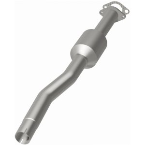 GMC Terrain Catalytic Converter - Magnaflow - California Grade CARB Compliant Direct-Fit - `10-`17