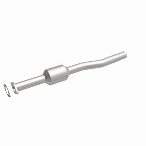 GMC Terrain Catalytic Converter - Magnaflow - California Grade CARB Compliant Direct-Fit - `10-`17