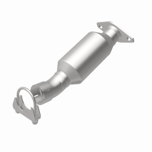 Toyota Prius C Catalytic Converter - Magnaflow - Direct Fit, California Grade CARB Compliant - `12-`16