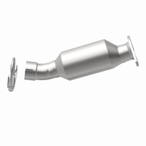 Toyota Prius C Catalytic Converter - Magnaflow - Direct Fit, California Grade CARB Compliant - `12-`16