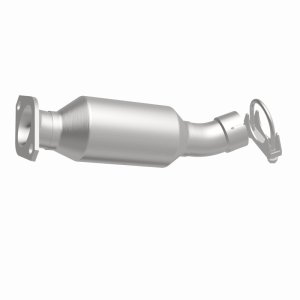 Toyota Prius C Catalytic Converter - Magnaflow - Direct Fit, California Grade CARB Compliant - `12-`16