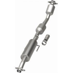 Toyota C-HR Catalytic Converter - Magnaflow - California Grade CARB Compliant Direct Fit - `18-`21