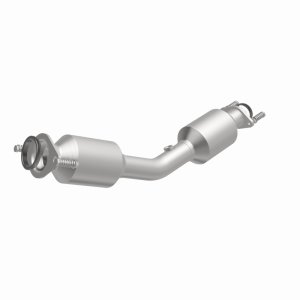 Nissan Versa Note Performance Exhaust - Magnaflow - California Grade CARB Compliant Direct-Fit Catalytic Converter 6511753 - `18-`19