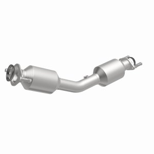 Nissan Versa Note Performance Exhaust - Magnaflow - California Grade CARB Compliant Direct-Fit Catalytic Converter 6511753 - `18-`19