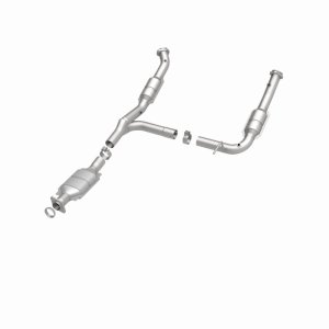 Lincoln Aviator Catalytic Converter - Magnaflow - HM Grade Direct-Fit - `03-`05