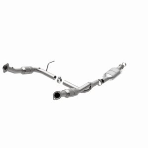 Lincoln Aviator Catalytic Converter - Magnaflow - HM Grade Direct-Fit - `03-`05