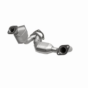 Mazda B3000 Catalytic Converter - Magnaflow - Direct Fit - `98-`00