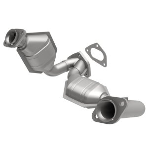 Mazda B3000 Catalytic Converter - Magnaflow - Direct Fit - `98-`00