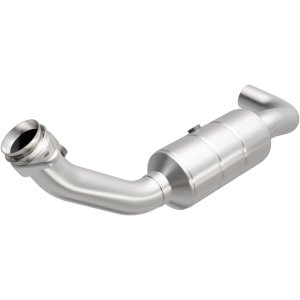 Ford F-150 Catalytic Converter - Magnaflow - HM Grade Direct-Fit - `04-`08