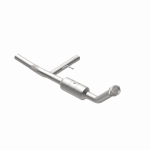 Ford F-150 Catalytic Converter - Magnaflow - Direct Fit - `04-`08