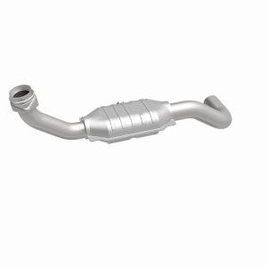 Ford Expedition Catalytic Converter - Driver Side - Magnaflow - HM Grade Direct-Fit - `03-`05