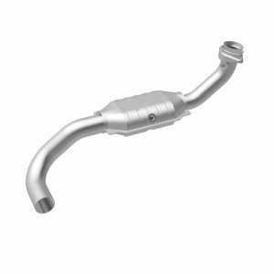 Ford Expedition Catalytic Converter - Driver Side - Magnaflow - HM Grade Direct-Fit - `03-`05
