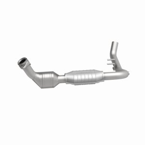 Ford F-150 Catalytic Converter - Magnaflow - HM Grade Direct-Fit - `99-`00