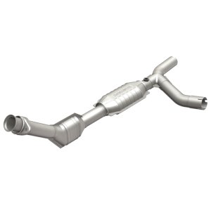Ford E-250 Econoline Catalytic Converter - Passenger Side - Magnaflow - Direct-Fit - `00-`02