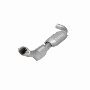 Ford Expedition Catalytic Converter - Magnaflow - HM Grade Direct-Fit - `01-`02