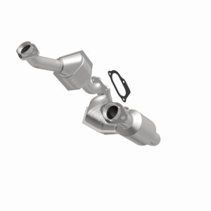Mazda B3000 Catalytic Converter - Magnaflow - Direct-Fit - `01-`03
