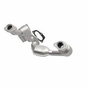 Mazda B3000 Catalytic Converter - Magnaflow - Direct-Fit - `01-`03
