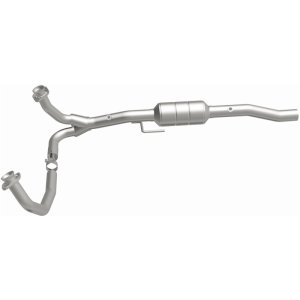 Dodge Durango Catalytic Converter - Magnaflow - Direct-Fit - `00-`03