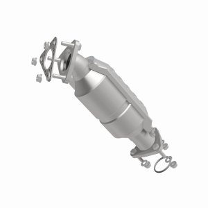 Nissan Xterra Catalytic Converter - Front Passenger Side - Magnaflow - Direct-Fit - `00-`04