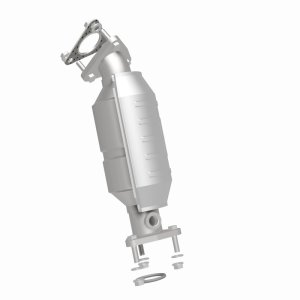 Nissan Xterra Catalytic Converter - Front Passenger Side - Magnaflow - Direct-Fit - `00-`04