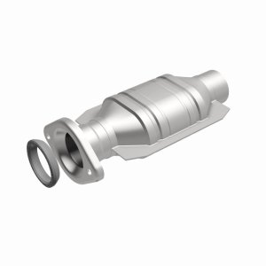 Toyota Highlander Catalytic Converter - underbody - Magnaflow - HM Grade Direct-Fit - `01-`03