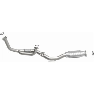 Toyota Camry Catalytic Converter - Magnaflow - HM Grade Direct-Fit - `97-`01 Toyota Camry Catalytic Converter - Magnaflow - HM Grade Direct-Fit - `97-`01