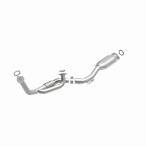 Toyota Camry Catalytic Converter - Magnaflow - HM Grade Direct-Fit - `97-`01 Toyota Camry Catalytic Converter - Magnaflow - HM Grade Direct-Fit - `97-`01