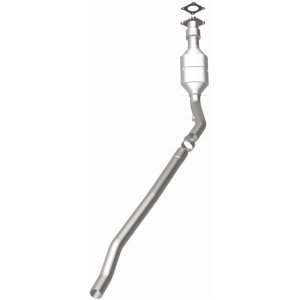 Dodge Caravan Catalytic Converter - Magnaflow - HM Grade Direct-Fit - `96-`00