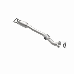 Nissan Altima Catalytic Converter - Rear - Magnaflow - Direct-Fit, HM Grade, EPA Compliant - `02-`06