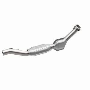 Ford F-150 Catalytic Converter - Magnaflow - Direct-Fit - `99-`03