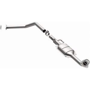 Toyota Sequoia Catalytic Converter - Driver Side - Magnaflow - HM Grade Federal/EPA Compliant Direct-Fit - `01-`04