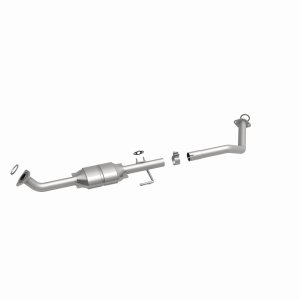 Toyota Sequoia Catalytic Converter - Driver Side - Magnaflow - HM Grade Federal/EPA Compliant Direct-Fit - `01-`04