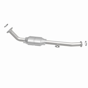 Toyota Sequoia Catalytic Converter - Passenger Side - Magnaflow - HM Grade Direct-Fit, Federal/EPA Compliant - `01-`04