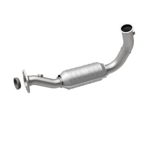 Jeep Liberty Direct-Fit Catalytic Converter - Front - Magnaflow - HM Grade - 2004