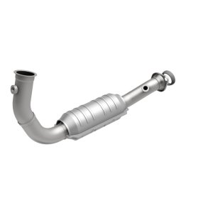 Jeep Liberty Direct-Fit Catalytic Converter - Front - Magnaflow - HM Grade - 2004