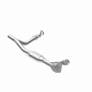 Ford F-150 Catalytic Converter - Magnaflow - Direct Fit - `99-`00