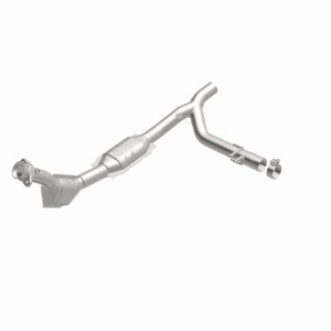 Ford F-150 Catalytic Converter - Magnaflow - Direct Fit - `99-`00