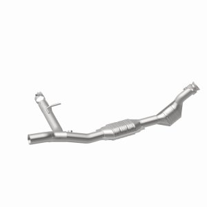 Ford F-150 Catalytic Converter - Magnaflow - Direct Fit - `99-`00