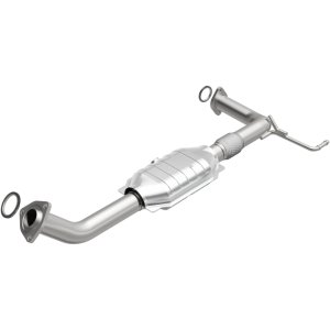 Toyota Tundra Catalytic Converter - Driver Side Front - Magnaflow - HM Grade Direct-Fit - `05-`06 Toyota Tundra Catalytic Converter - Driver Side Front - Magnaflow - HM Grade Direct-Fit - `05-`06