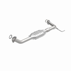 Toyota Tundra Catalytic Converter - Driver Side Front - Magnaflow - HM Grade Direct-Fit - `05-`06 Toyota Tundra Catalytic Converter - Driver Side Front - Magnaflow - HM Grade Direct-Fit - `05-`06