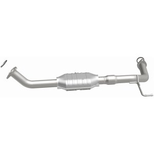 Toyota Tundra Catalytic Converter - Driver Side Front - Magnaflow - HM Grade Direct-Fit - `05-`06 Toyota Tundra Catalytic Converter - Driver Side Front - Magnaflow - HM Grade Direct-Fit - `05-`06